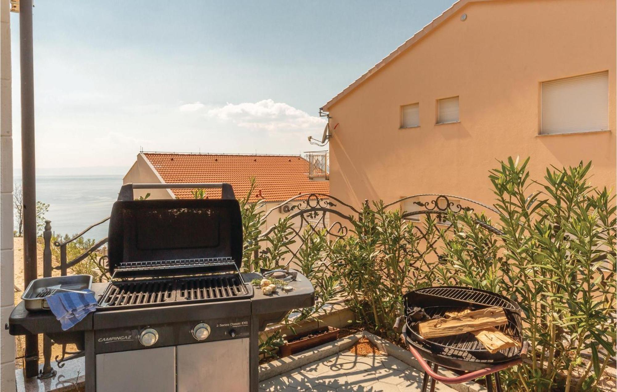 Nice Apartment In Krvavica With House Sea View Exterior photo