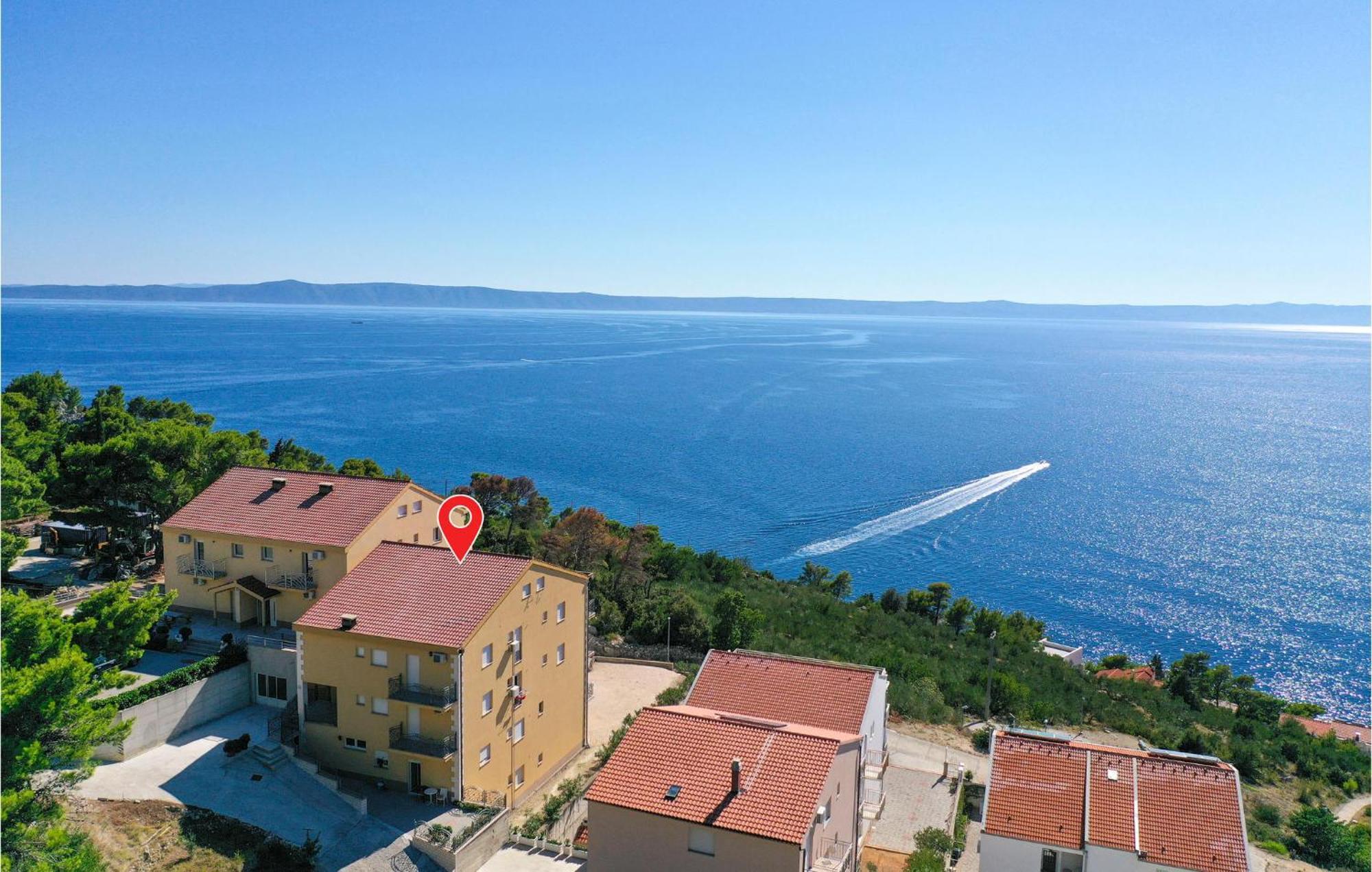 Nice Apartment In Krvavica With House Sea View Exterior photo